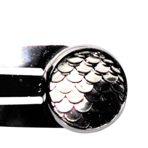 Gunmetal Mermaid Hairclips - Picture 3 of 5